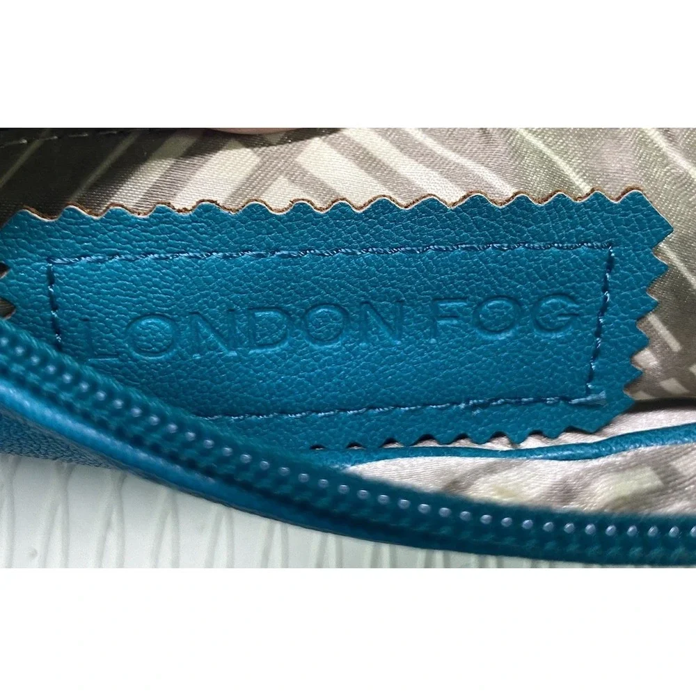 London Fog Teal Blue Womens Travel Makeup Bag Clutch Purse‎